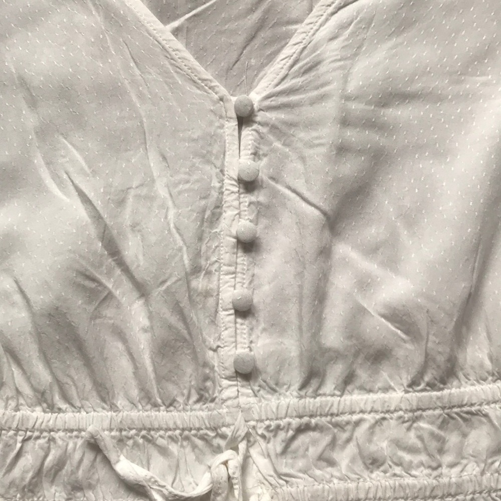 H&M white flowy deep neck blouse